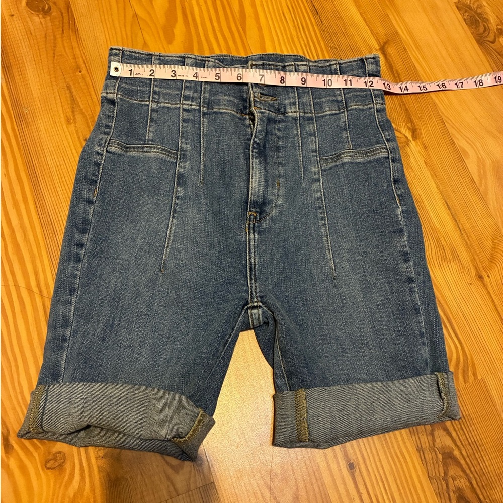We The Free. Free People High-Waisted Rolled Hem Denim Shorts - Dark Blue